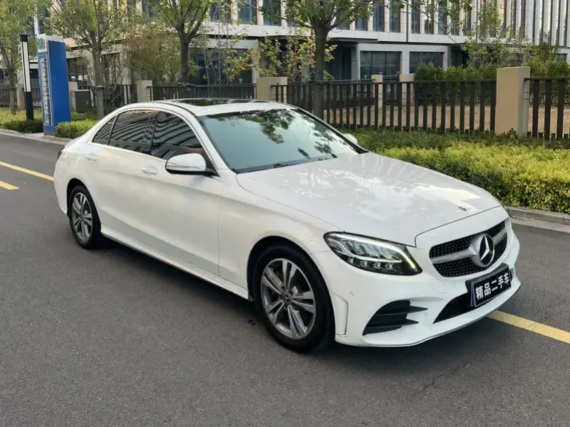 2020 Mercedes-Benz C-Класс с пробегом 78 000 км