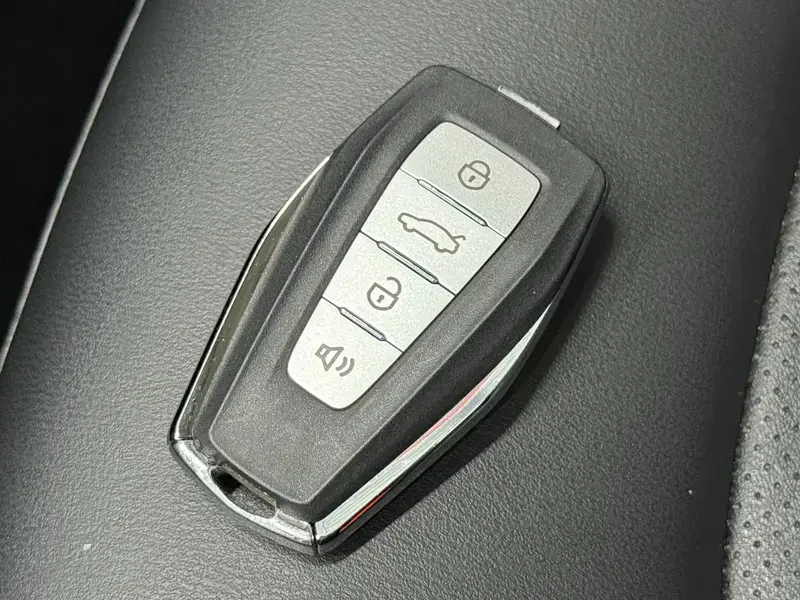 2020 Geely Emgrand с пробегом 45 000 км