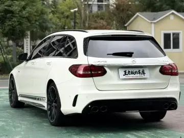 2019 Mercedes-Benz C-Класс AMG с пробегом 73 000 км
