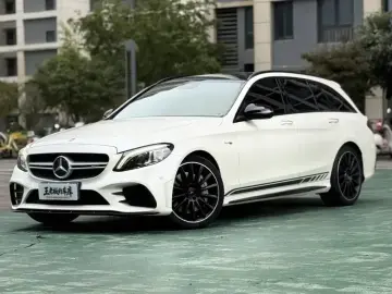 2019 Mercedes-Benz C-Класс AMG с пробегом 73 000 км