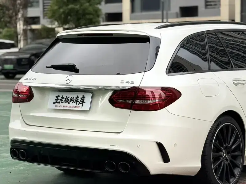 2019 Mercedes-Benz C-Класс AMG с пробегом 73 000 км