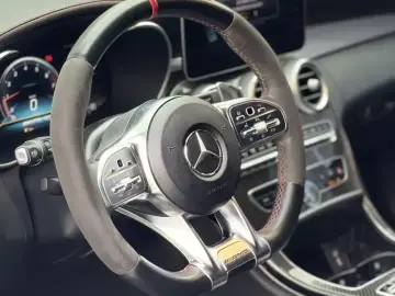 2019 Mercedes-Benz C-Класс AMG с пробегом 73 000 км
