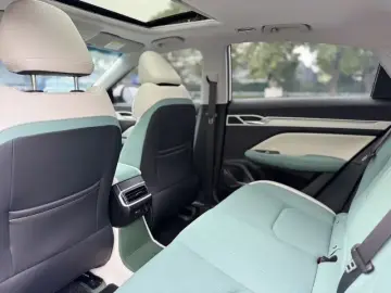 2022 Geely Emgrand L с пробегом 53 000 км
