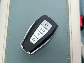 2022 Geely Emgrand L с пробегом 70 900 км
