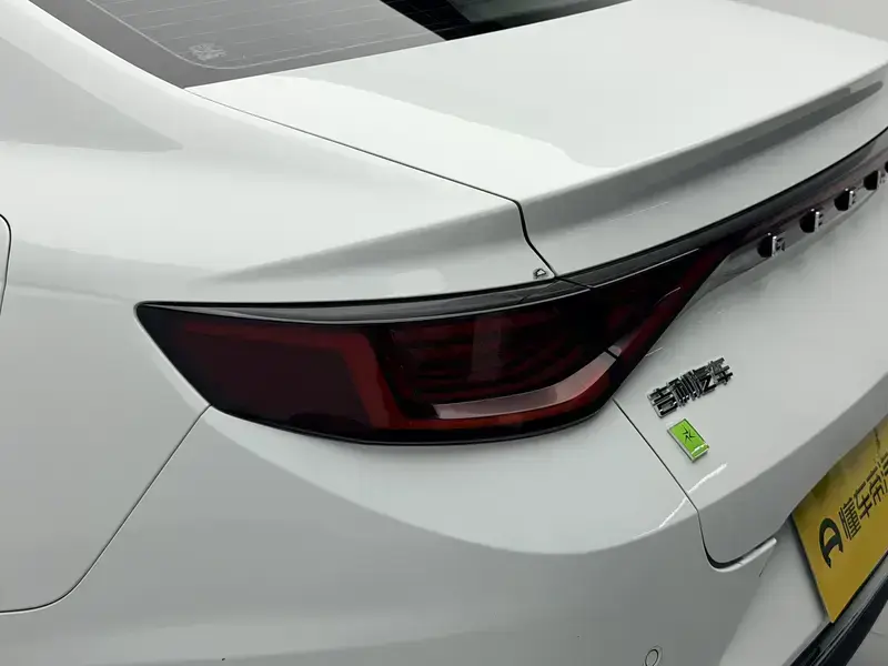 2022 Geely Emgrand L с пробегом 70 900 км