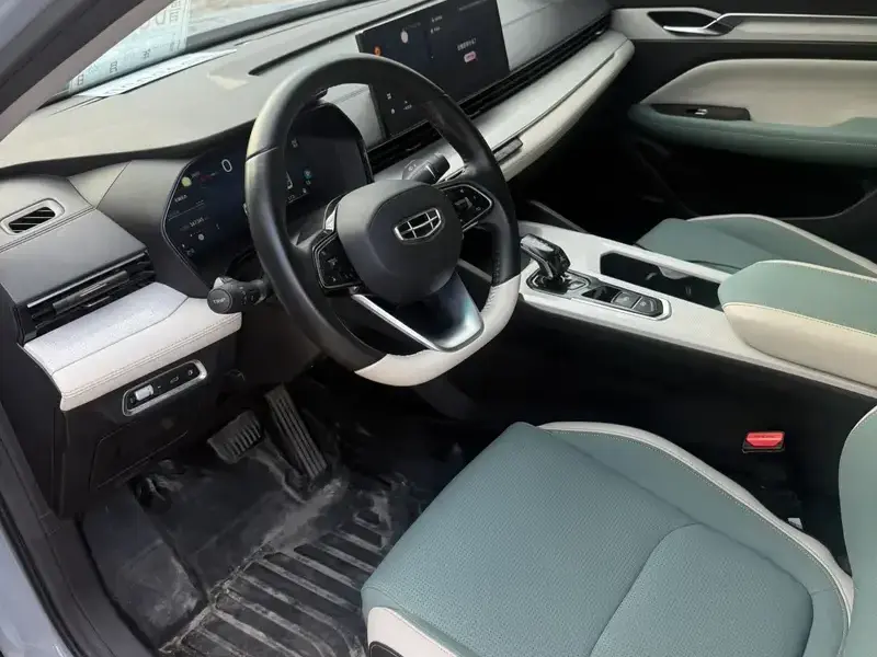 2022 Geely Emgrand L с пробегом 167 000 км