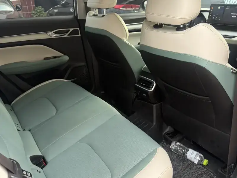 2022 Geely Emgrand L с пробегом 167 000 км