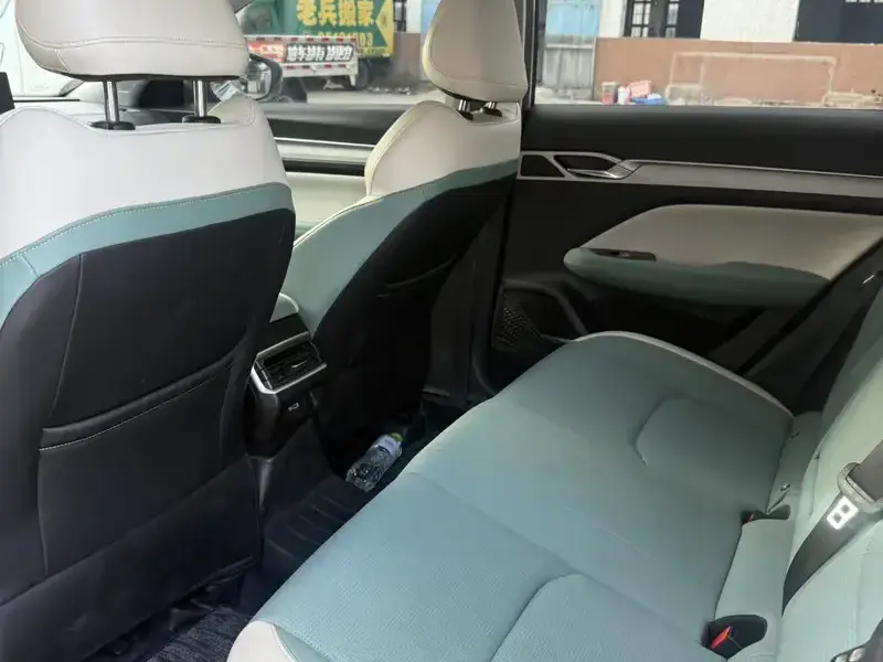 2022 Geely Emgrand L с пробегом 167 000 км