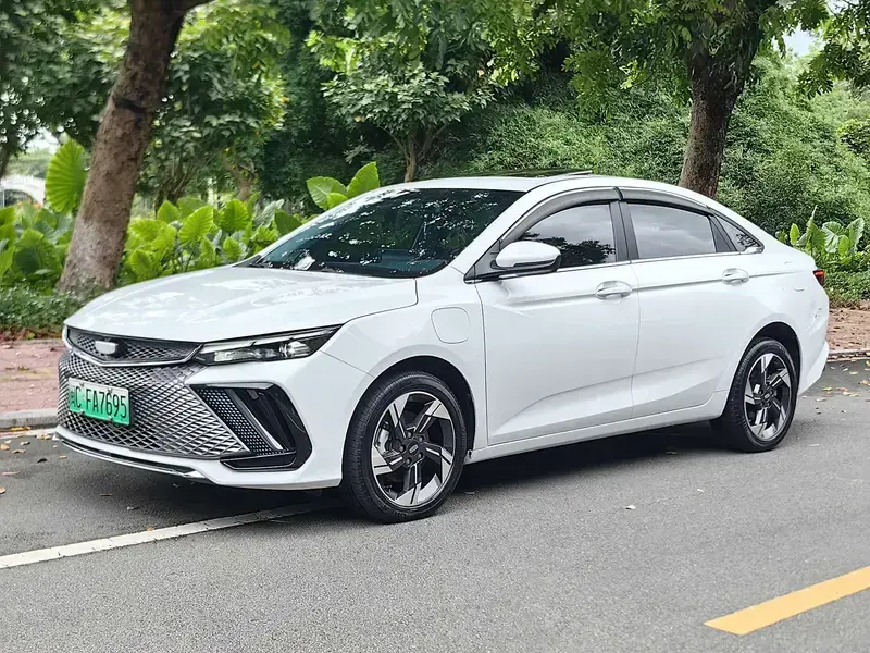 2022 Geely Emgrand L с пробегом 57 000 км