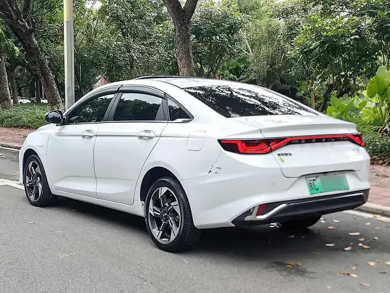 2022 Geely Emgrand L с пробегом 57 000 км