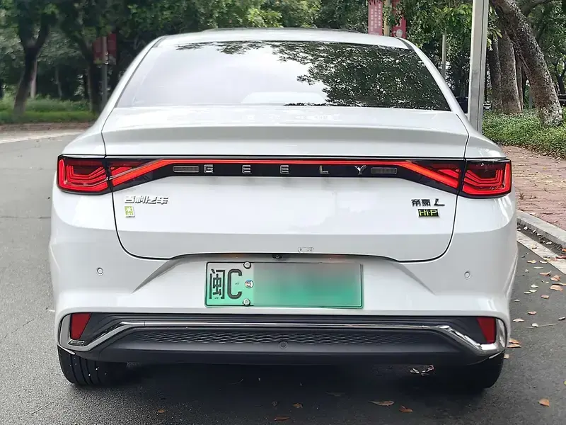 2022 Geely Emgrand L с пробегом 57 000 км
