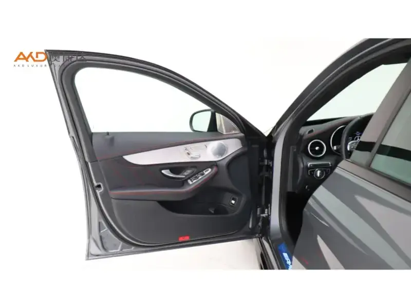 2021 Mercedes-Benz C-Класс AMG с пробегом 47 800 км