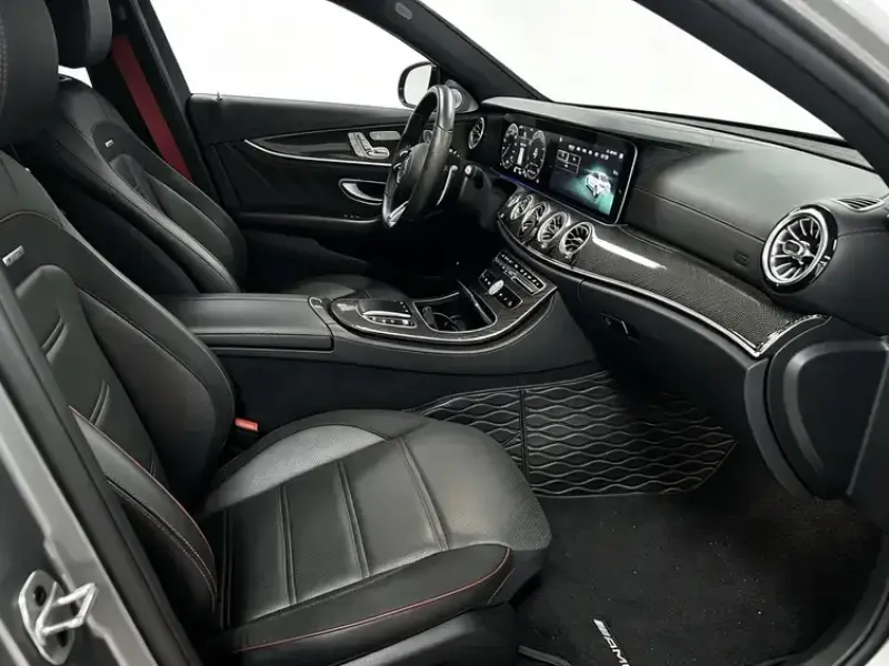 2022 Mercedes-Benz E-Класс AMG с пробегом 49 000 км