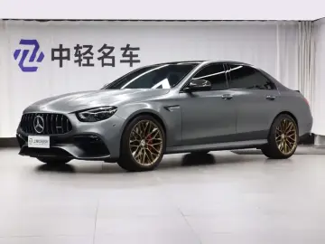Mercedes-Benz E-Класс AMG