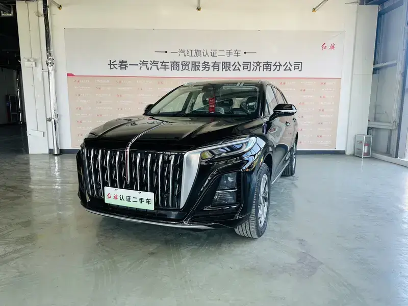 2025 Hongqi HS3 с пробегом 100 км