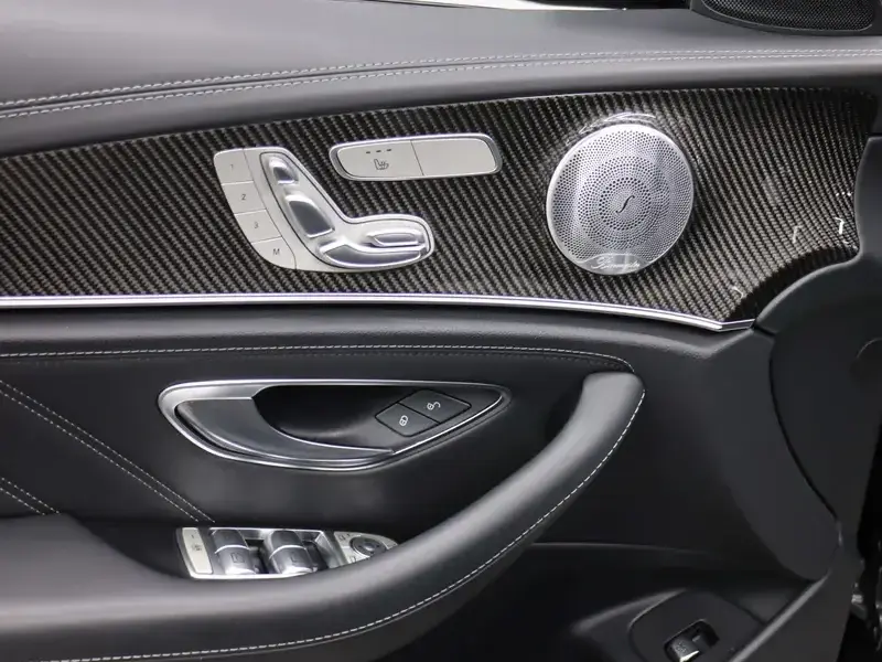 2021 Mercedes-Benz E-Класс AMG с пробегом 40 300 км