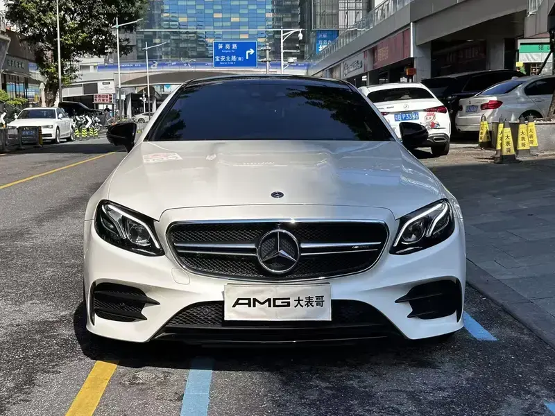 2019 Mercedes-Benz E-Класс AMG с пробегом 33 000 км