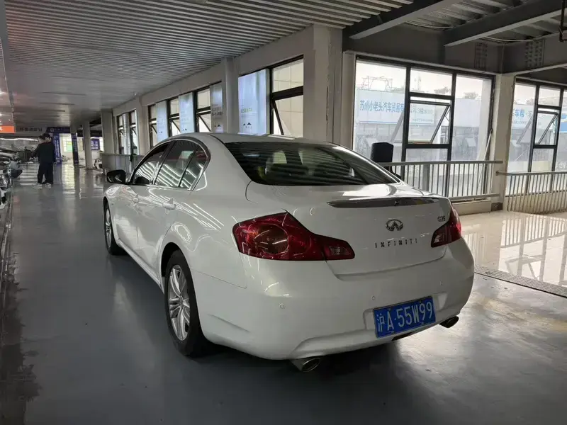 2010 Infiniti G с пробегом 138 000 км