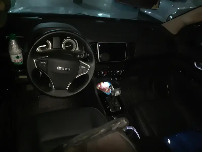2019 Isuzu MU-X с пробегом 36 000 км