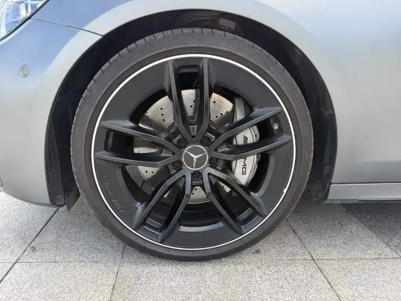 2022 Mercedes-Benz E-Класс AMG с пробегом 23 000 км