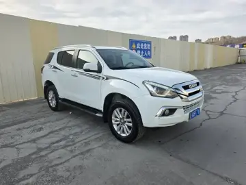 2019 Isuzu MU-X с пробегом 90 000 км