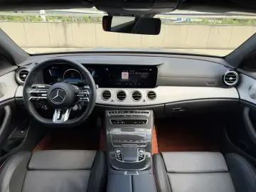 2022 Mercedes-Benz E-Класс AMG с пробегом 23 000 км