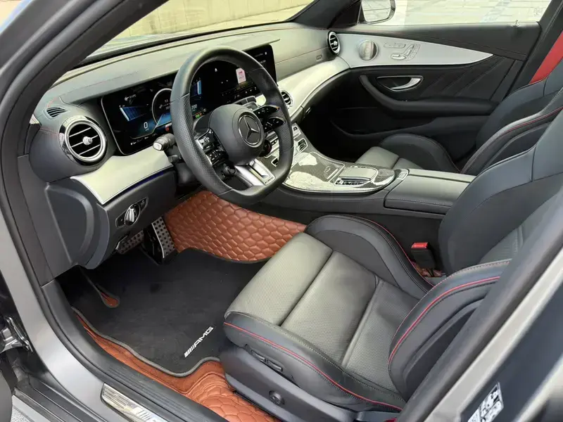 2022 Mercedes-Benz E-Класс AMG с пробегом 23 000 км