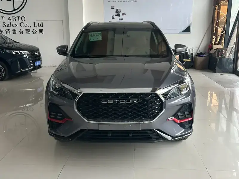 2023 JETOUR X70+ с пробегом 8 800 км