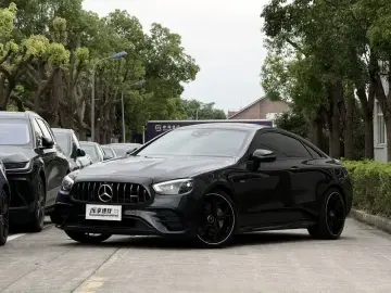 Mercedes-Benz E-Класс AMG