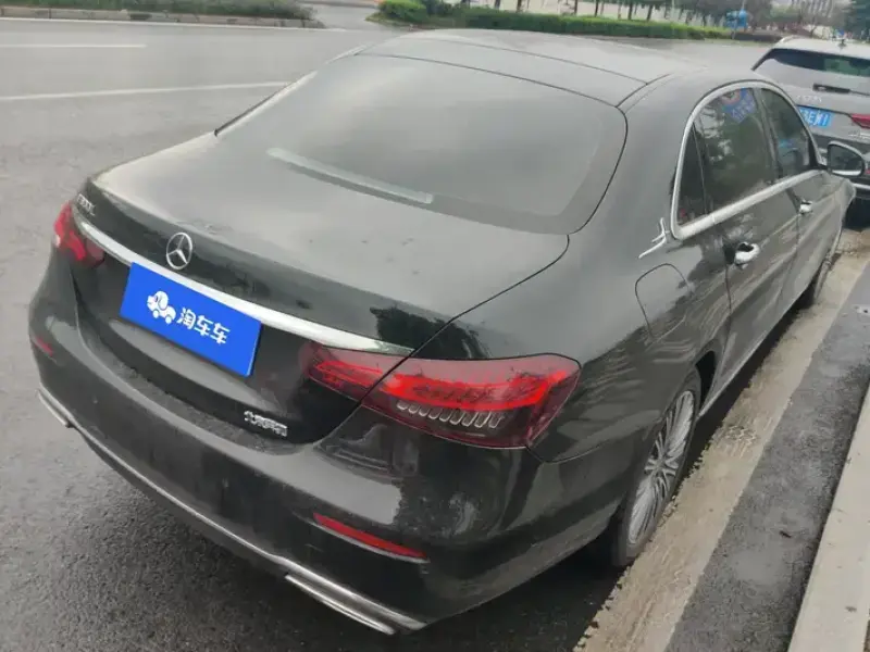 2022 Mercedes-Benz E-Класс с пробегом 86 000 км