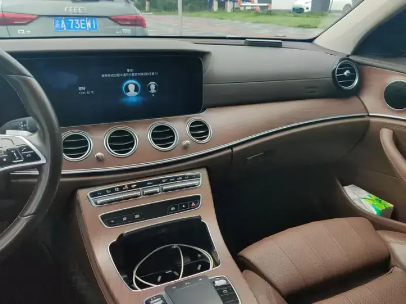 2022 Mercedes-Benz E-Класс с пробегом 86 000 км