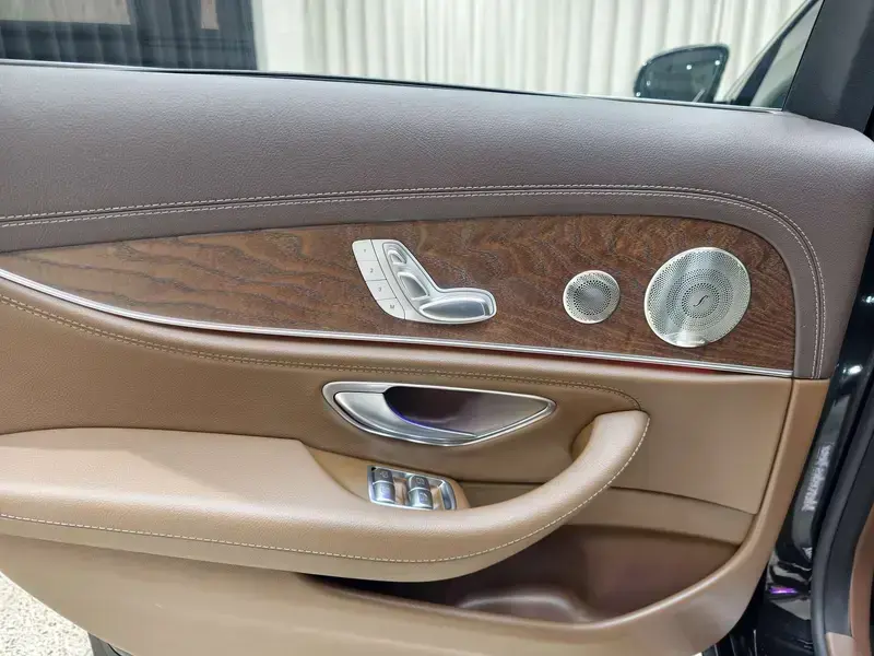 2023 Mercedes-Benz E-Класс с пробегом 83 000 км