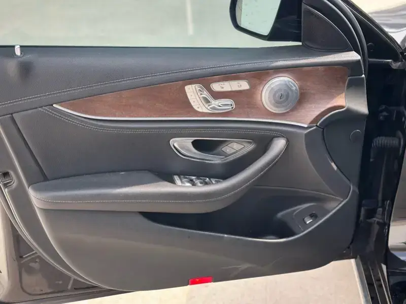 2019 Mercedes-Benz E-Класс с пробегом 86 000 км