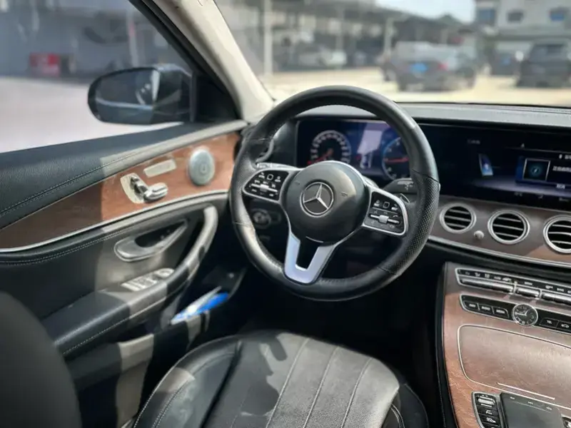 2019 Mercedes-Benz E-Класс с пробегом 86 000 км
