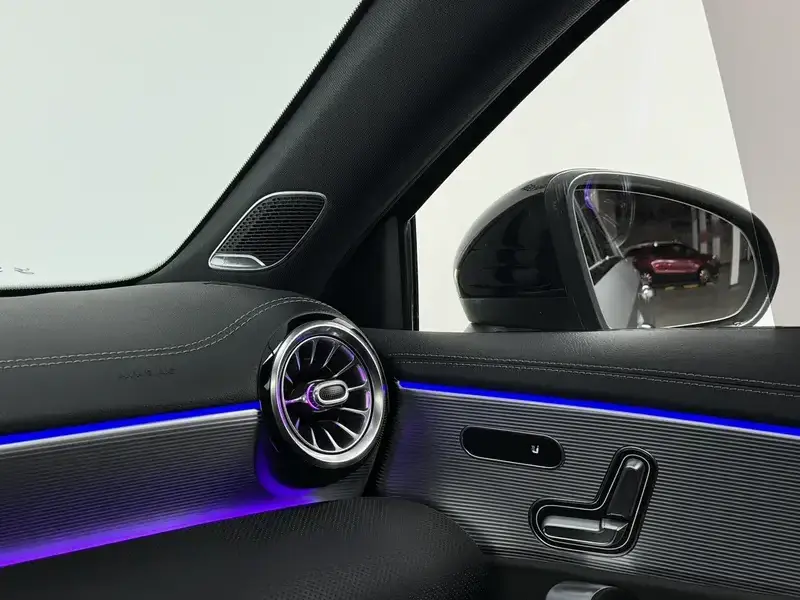 2020 Mercedes-Benz A-Класс AMG с пробегом 70 000 км