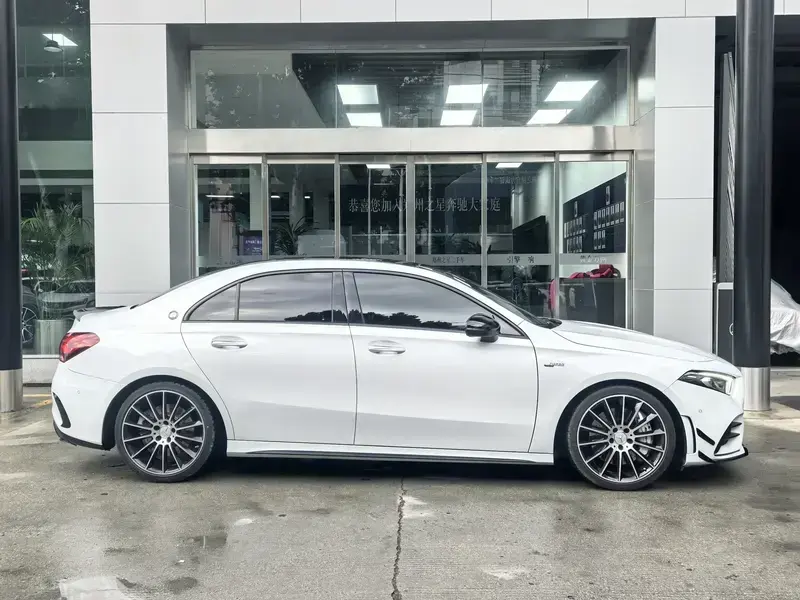 2020 Mercedes-Benz A-Класс AMG с пробегом 59 300 км