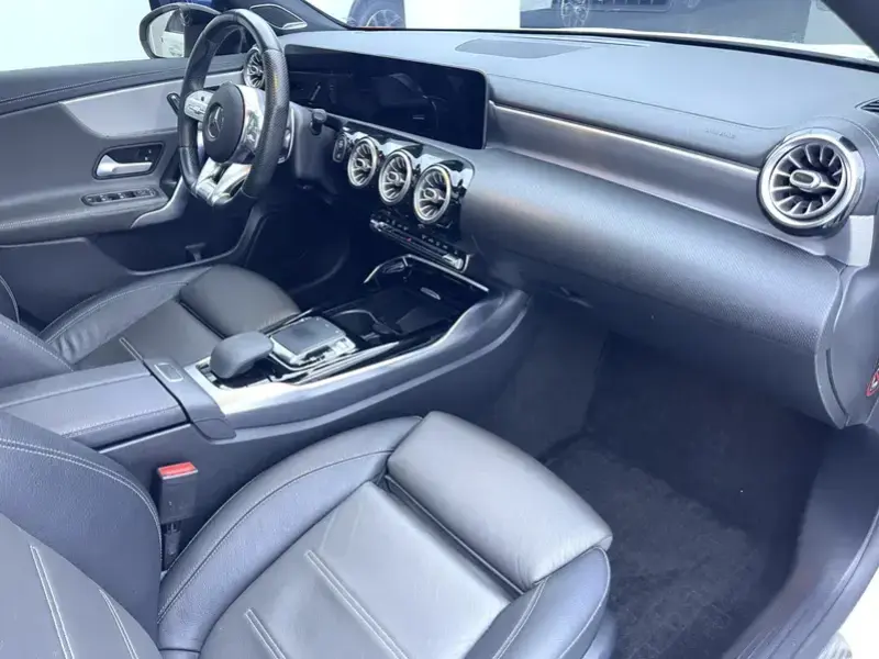 2019 Mercedes-Benz A-Класс AMG с пробегом 69 000 км
