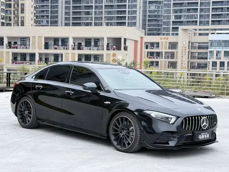 2020 Mercedes-Benz A-Класс AMG с пробегом 71 000 км