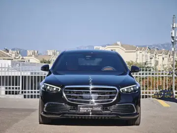2023 Mercedes-Benz S-Класс с пробегом 18 000 км