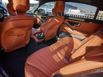 2023 Mercedes-Benz S-Класс с пробегом 18 000 км