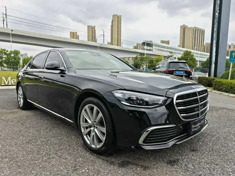 2024 Mercedes-Benz S-Класс с пробегом 85 000 км