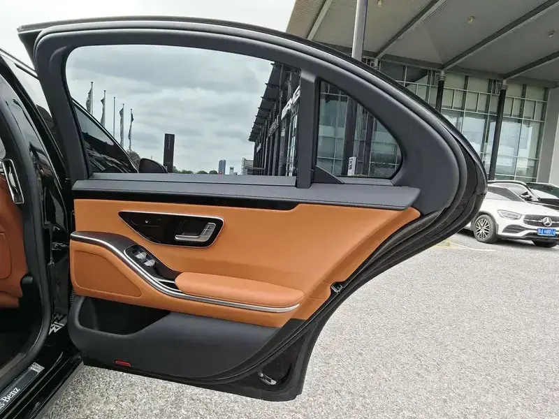 2024 Mercedes-Benz S-Класс с пробегом 85 000 км