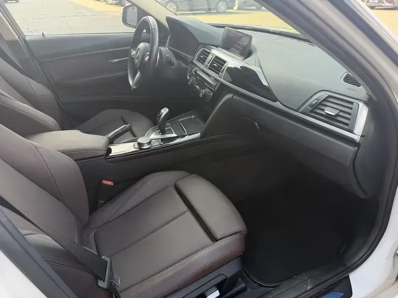 2019 BMW 3 серии с пробегом 73 000 км