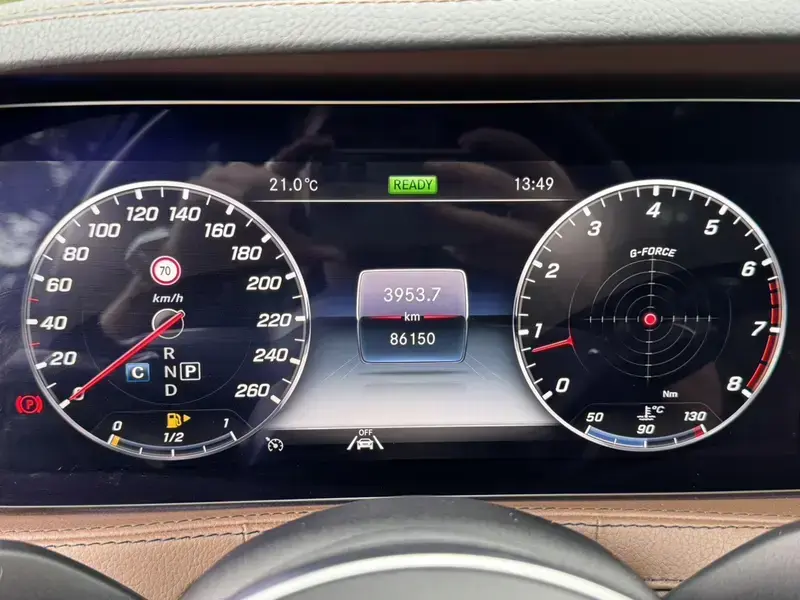 2020 Mercedes-Benz S-Класс с пробегом 86 000 км