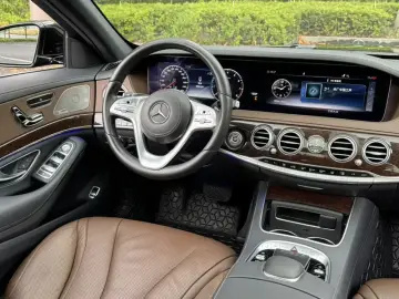 2020 Mercedes-Benz S-Класс с пробегом 86 000 км