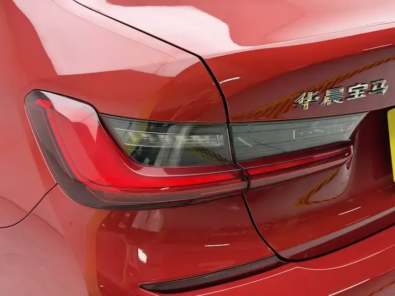 2020 BMW 3 серии с пробегом 88 800 км