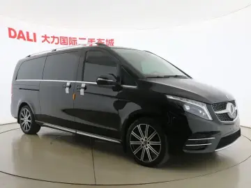 2022 Mercedes-Benz V-Класс с пробегом 74 000 км