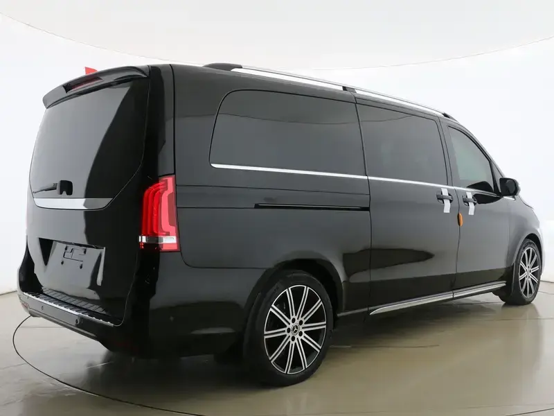 2022 Mercedes-Benz V-Класс с пробегом 74 000 км
