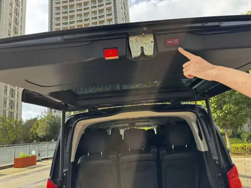 2021 Mercedes-Benz V-Класс с пробегом 117 000 км