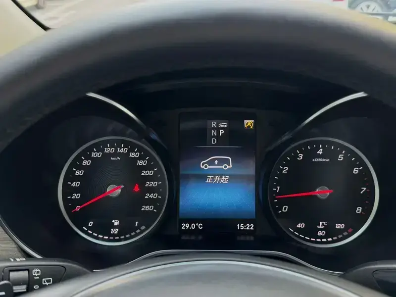 2021 Mercedes-Benz V-Класс с пробегом 142 000 км